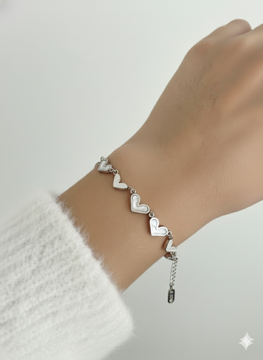 pulseira corações de madrepérola