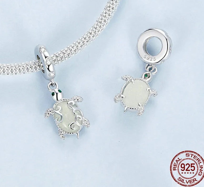 berloque pendente tartaruga luminoso