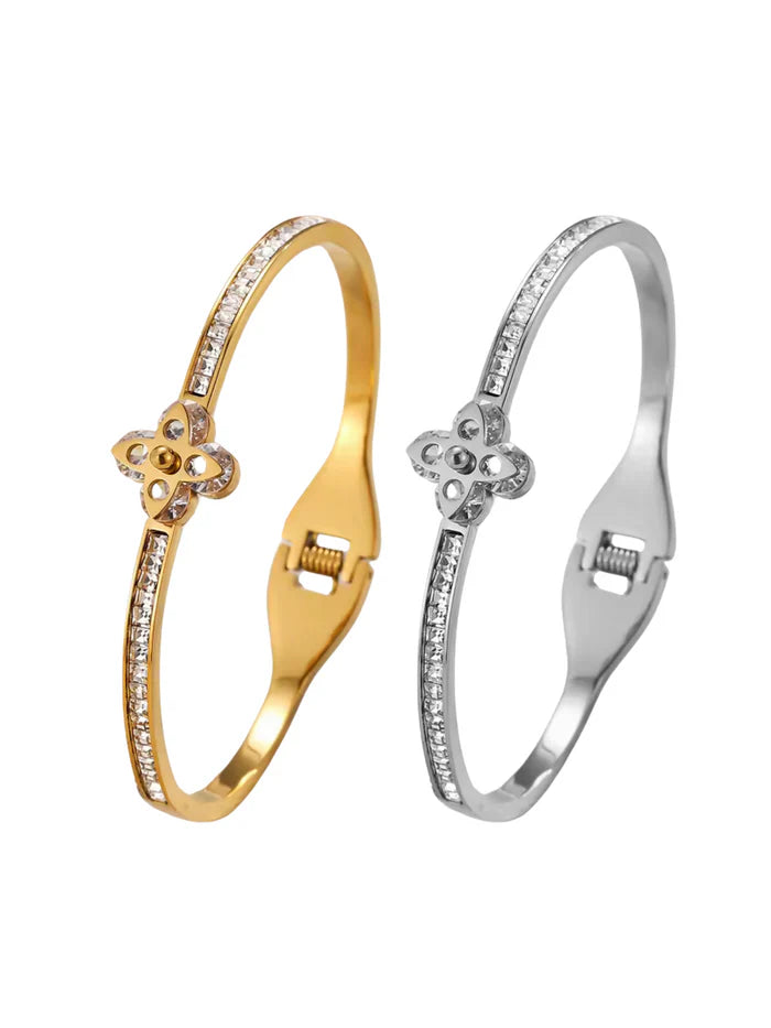 bracelete trevo de luxo cravejado