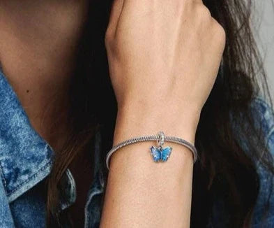 berloque borboleta azul murano