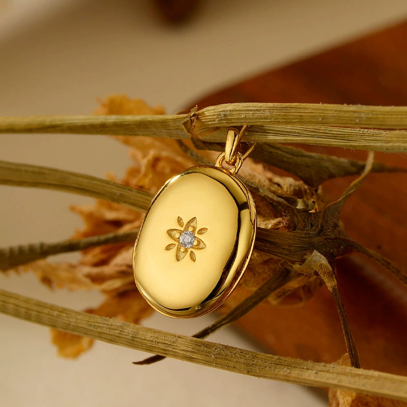 colar relicário de coração