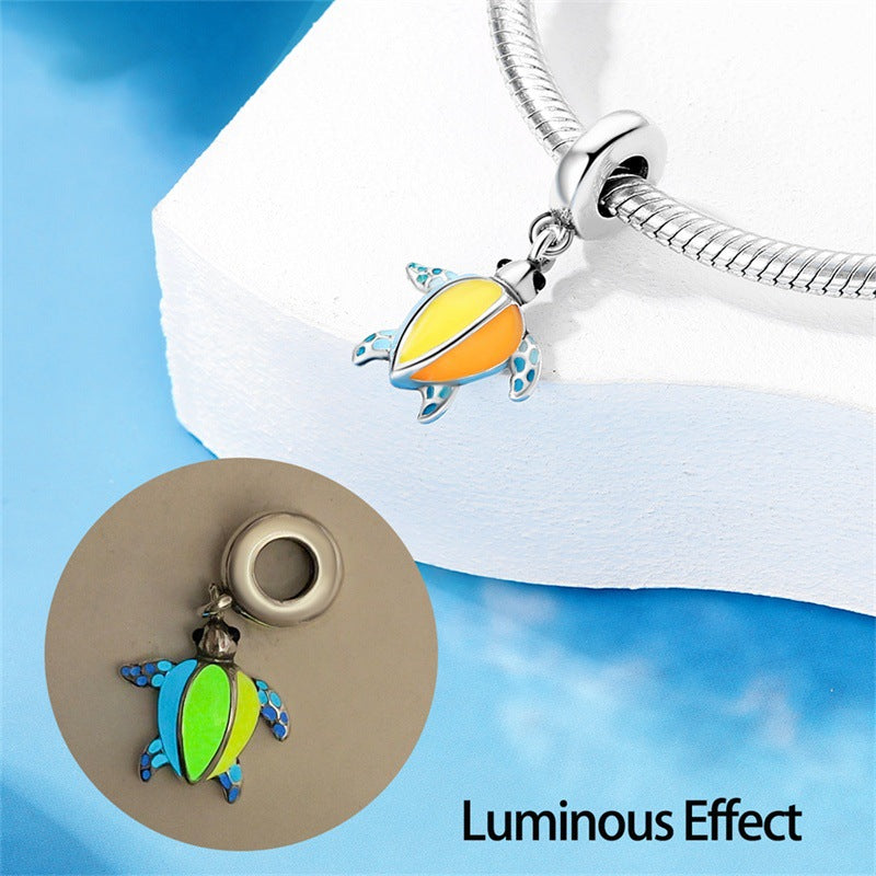 berloque tartaruga glow