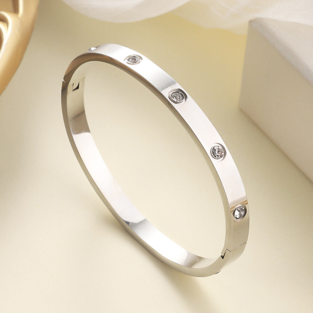 bracelete amor eterno cravejado