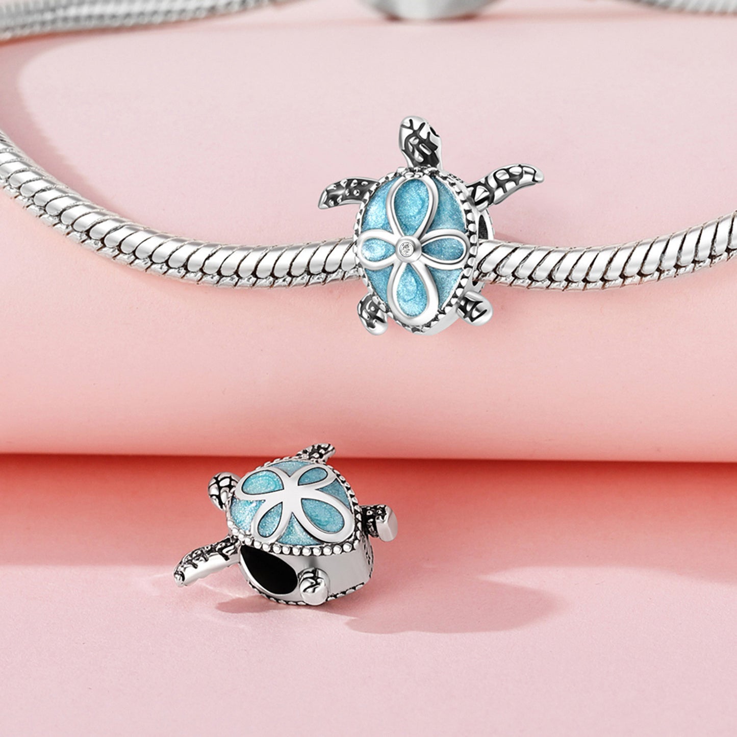 berloque tartaruga flor de lótus