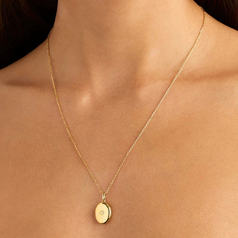 colar relicário de coração