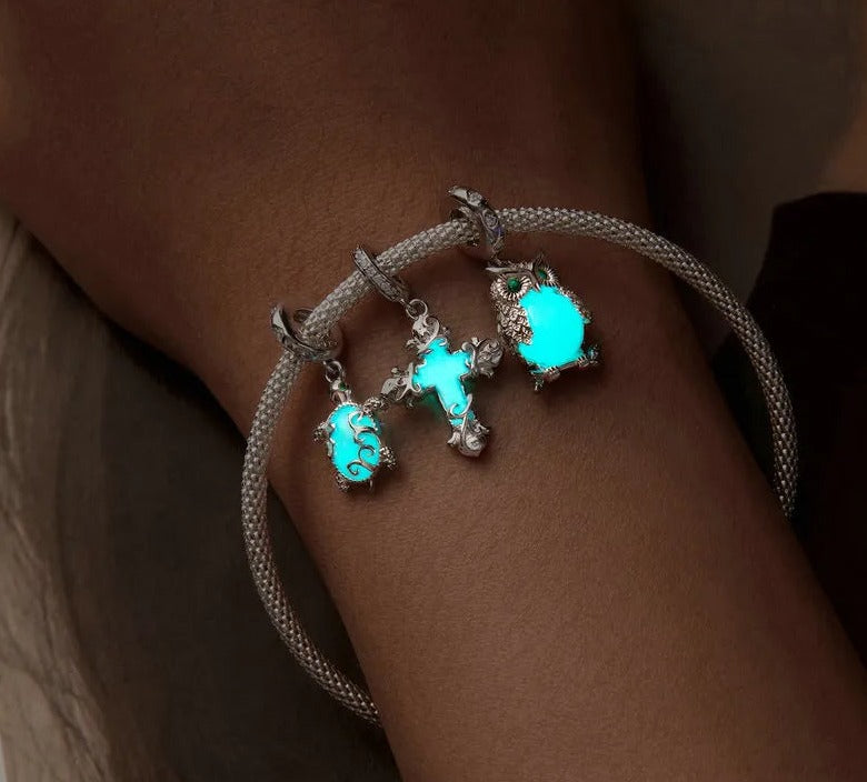 berloque pendente coruja luminoso