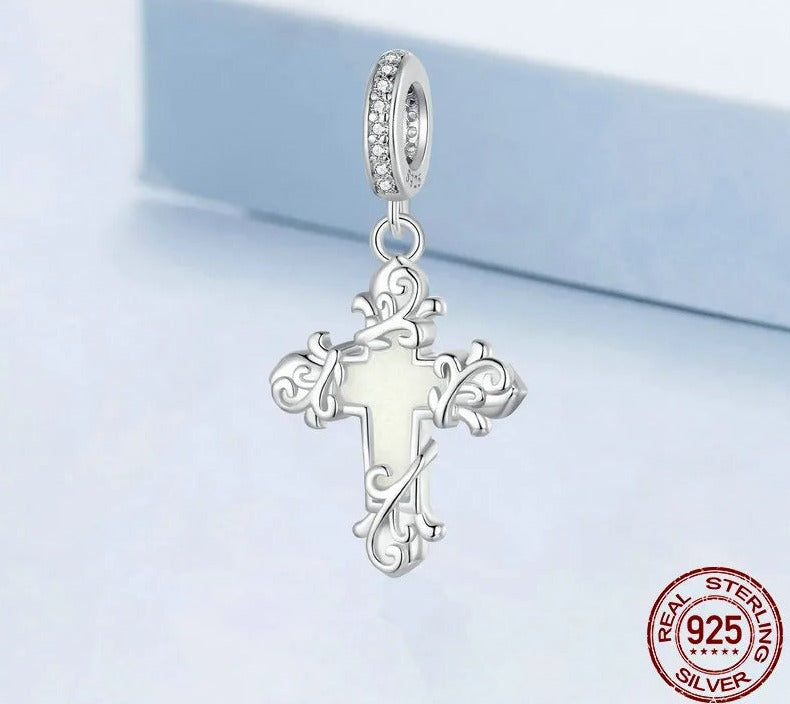 berloque pendente crucifixo luminoso